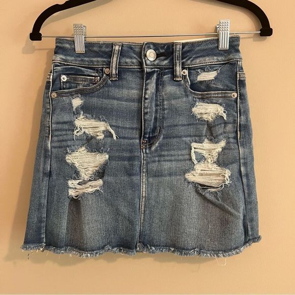 American Eagle Outfitters Dresses & Skirts - American eagle Hi Rise Mini Skirt